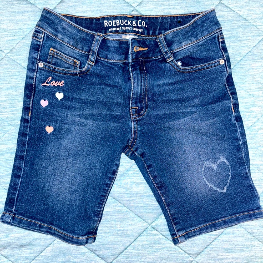 Girl’s Roebuck&Co embroidered Jean shorts